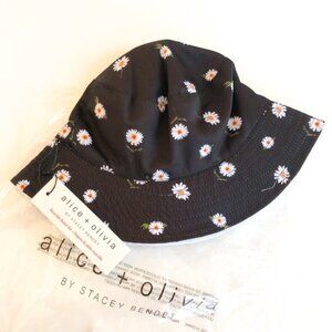 Alice + Olivia Reversible Daisy Bucket Hat NWT
